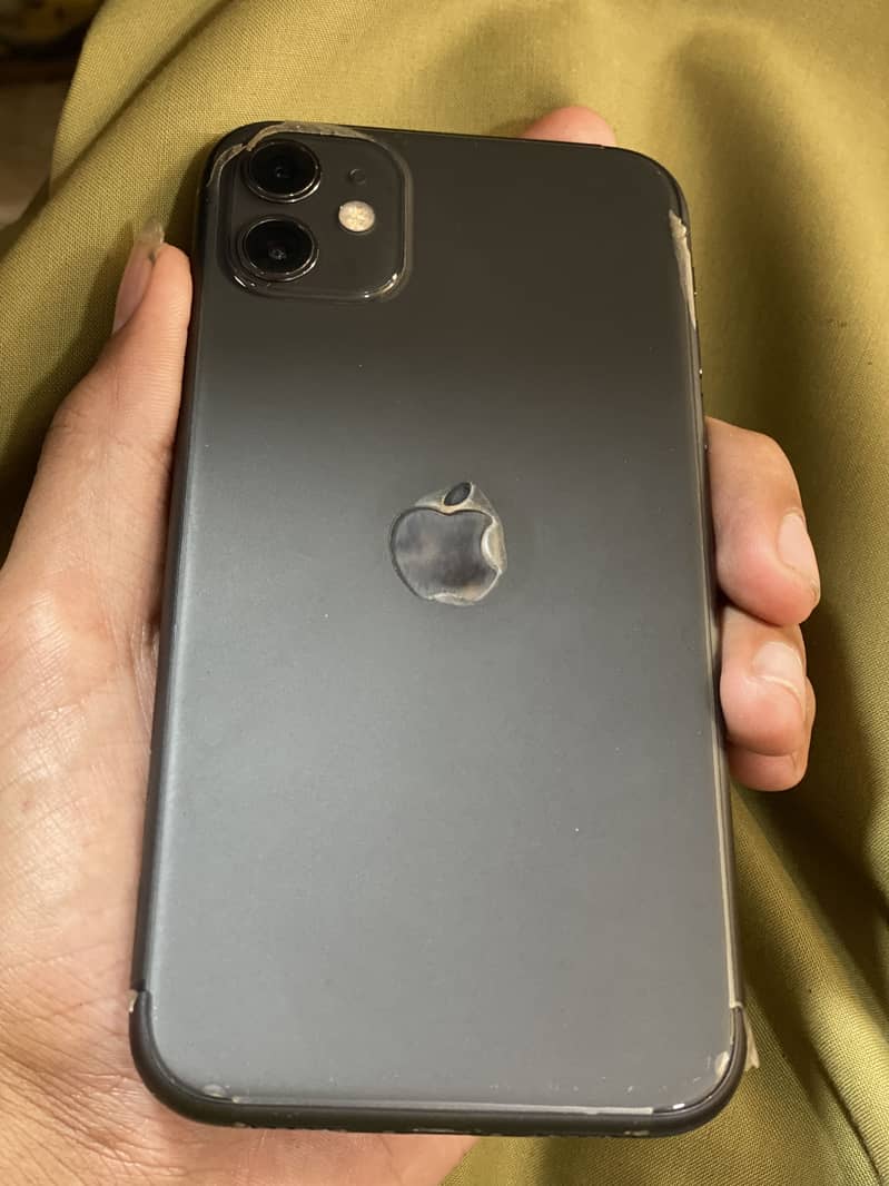 Apple iPhone 11 0