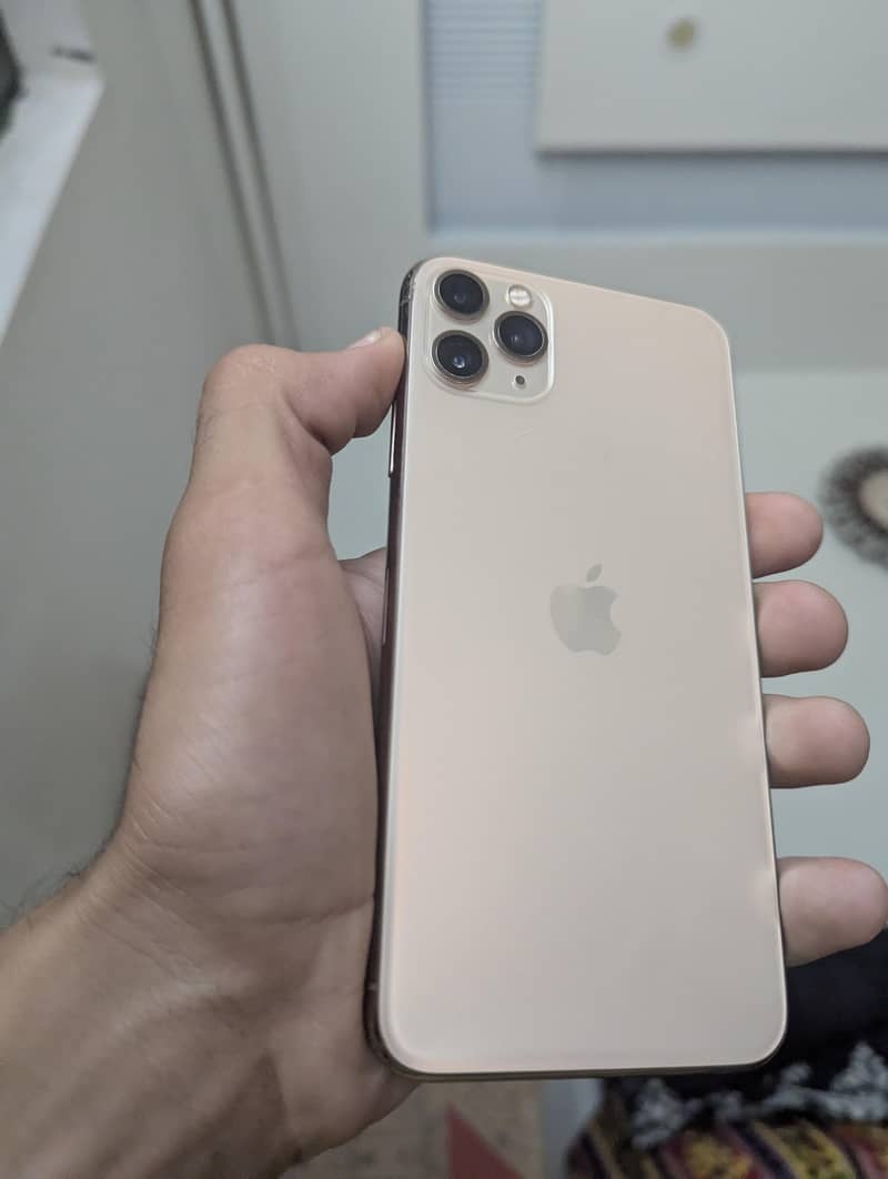 Apple iPhone 11 Pro Max 0