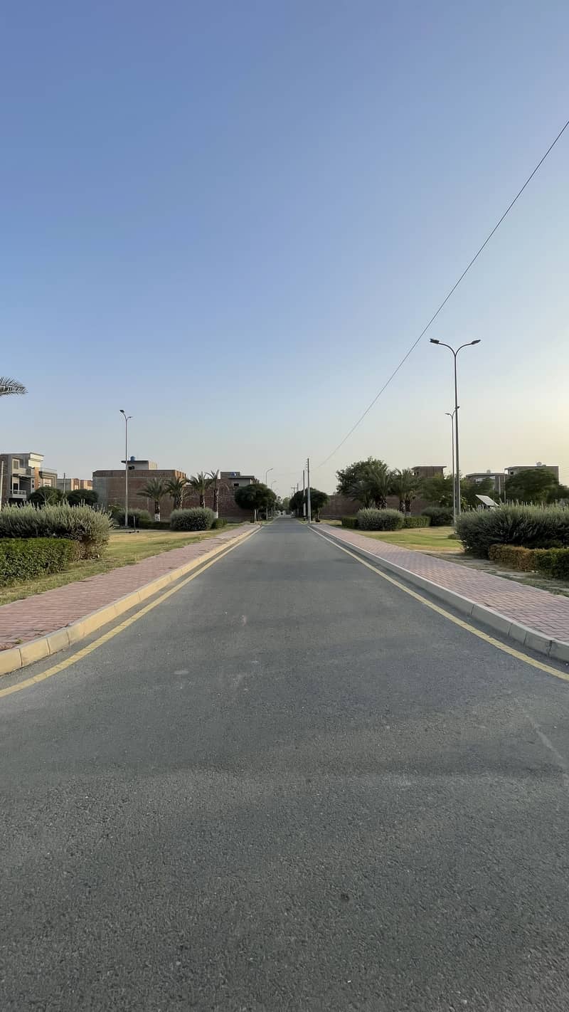 2.71 Marla Plot For Sale 6