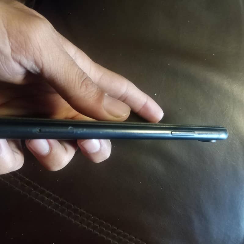 Apple iPhone XR 2