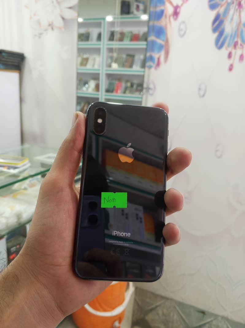 Apple iPhone X 0