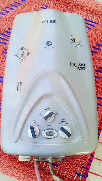 instant geyser new condition avilable