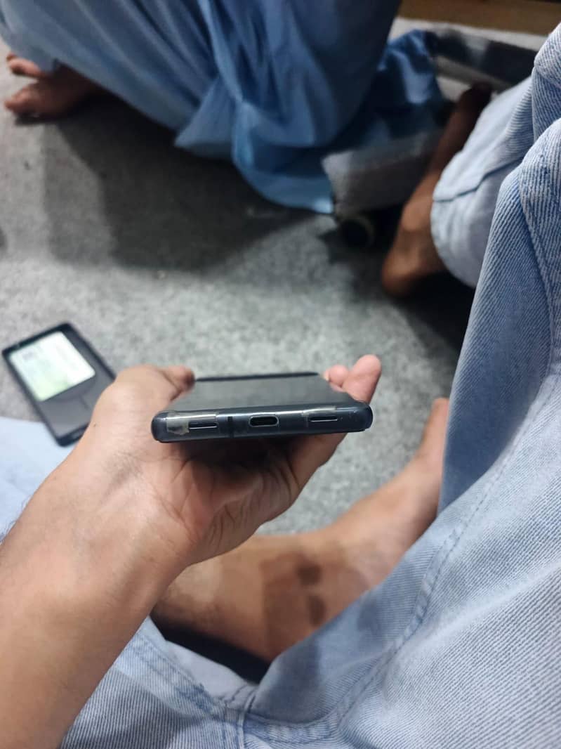 Google Pixel 7a 3