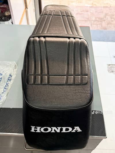 good qualities seats CD 70 and 125