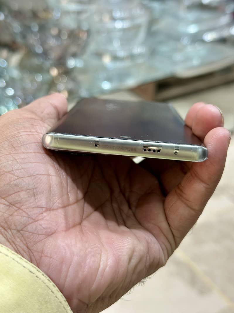 Tecno CAMON 40 Pro 5