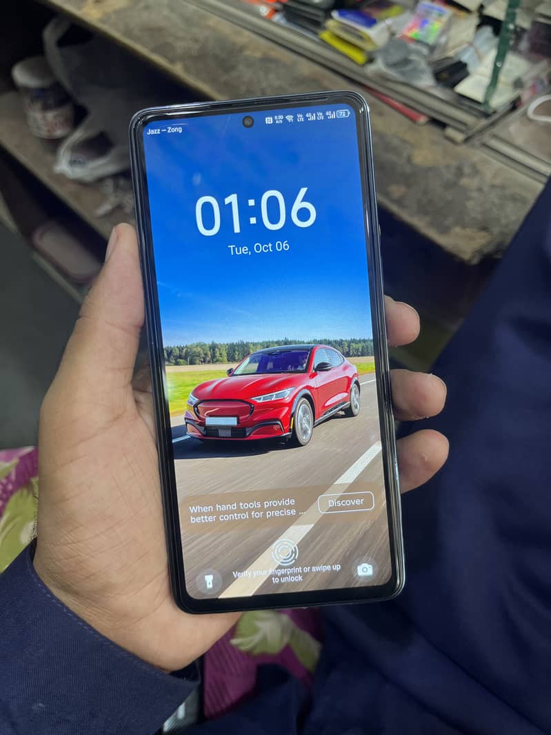 Tacno camon 20 1