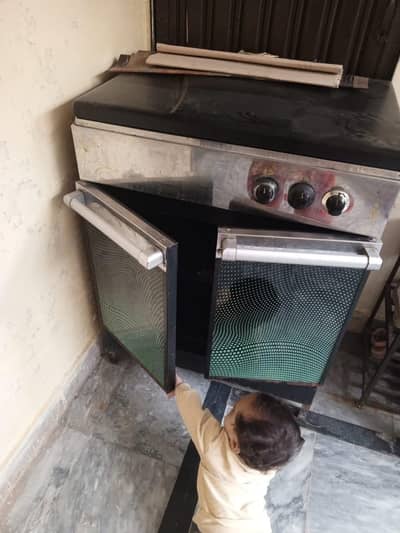 Gas banking oven