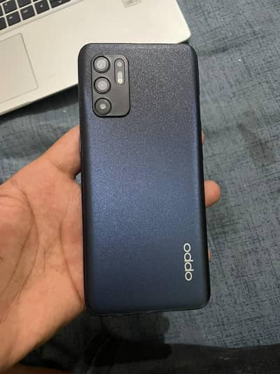 OPPO Reno 6