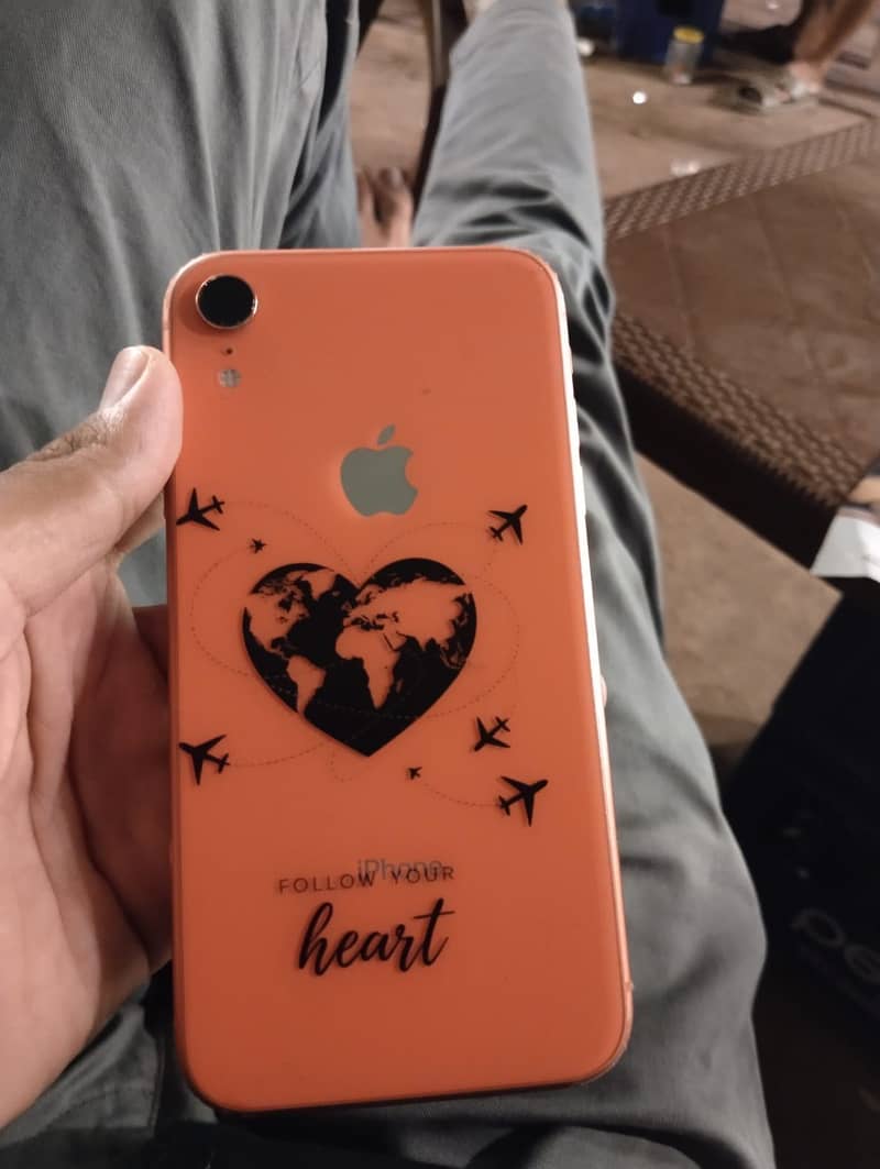 Apple iPhone XR 1