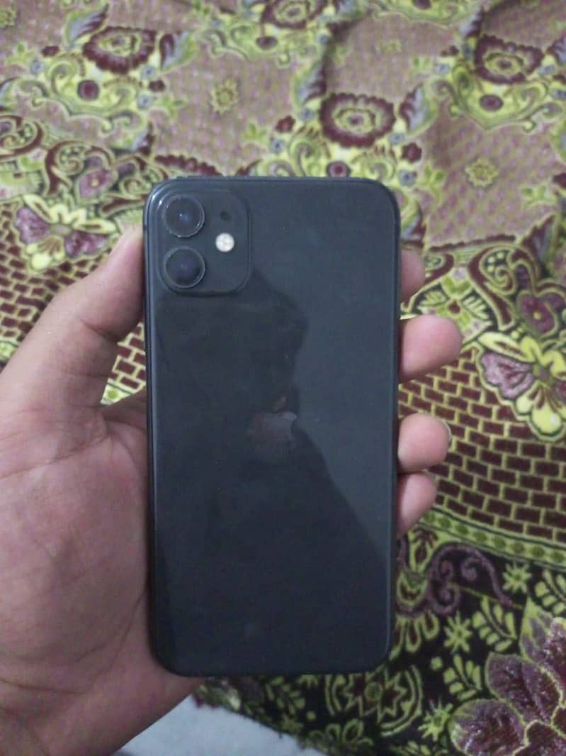 Apple iPhone 11 0