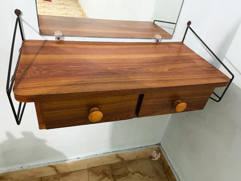 Dressing Table 1