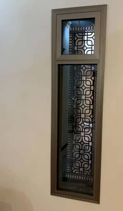 Nadir Glass and Aluminium