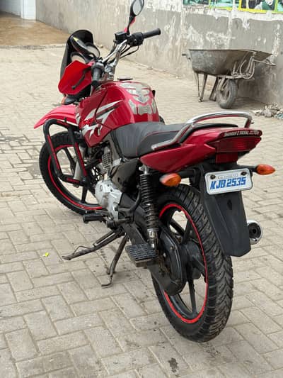 Yamaha YBR 125G 2016