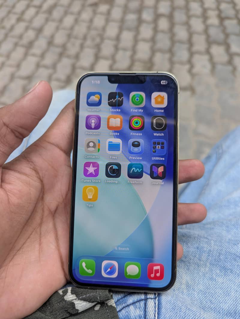 Apple iPhone 13 Pro 1