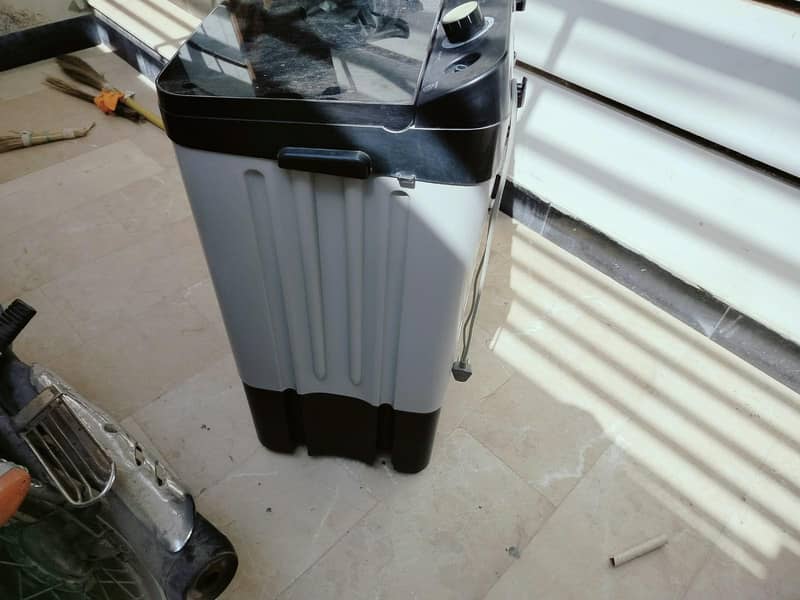 Dawlance washing machine 3