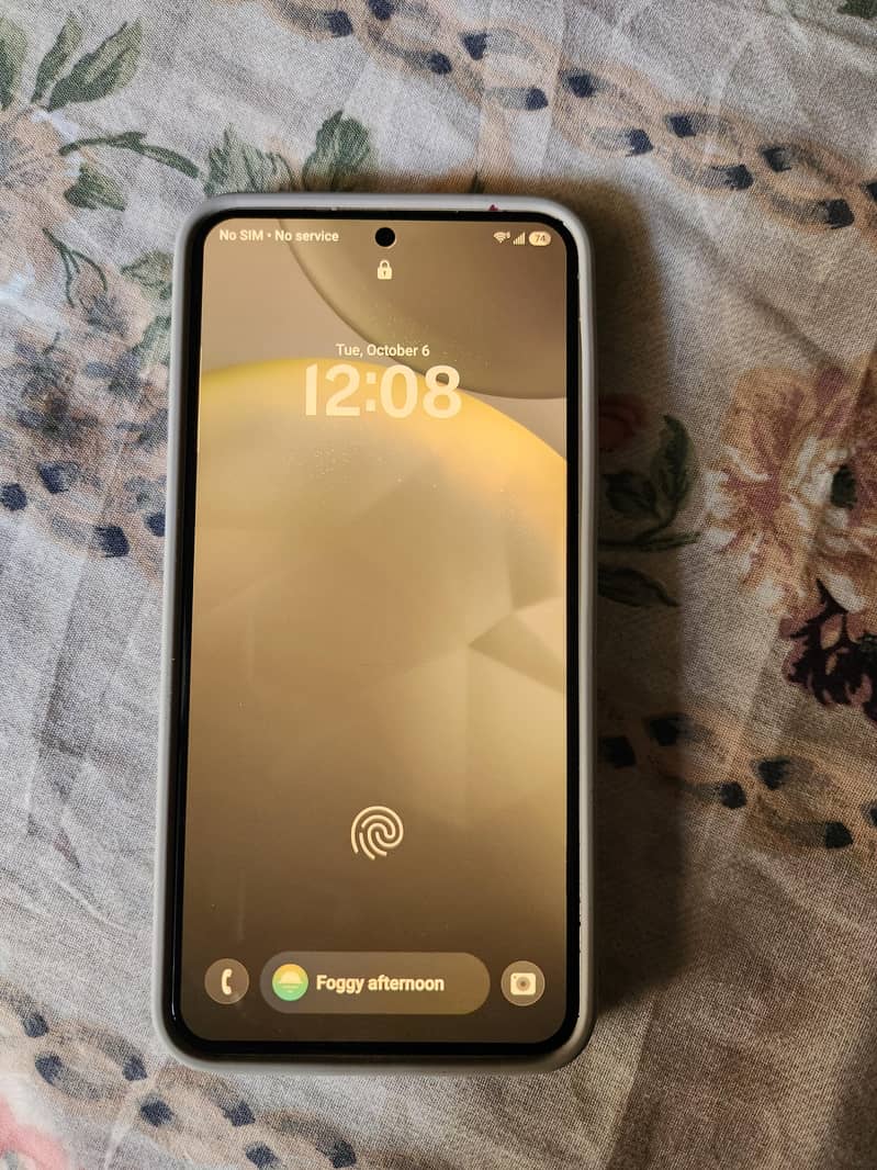Samsung S24 8