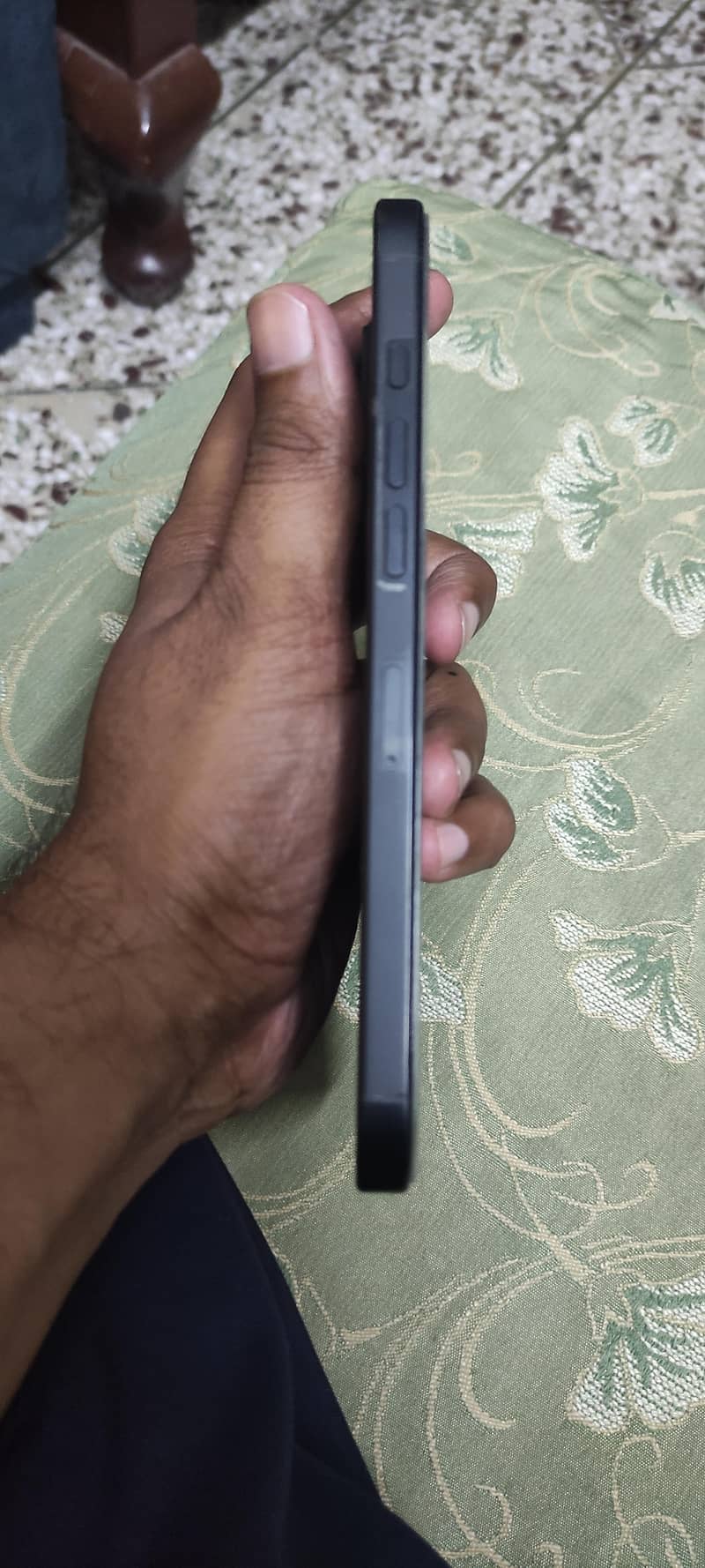 Apple iPhone 16 Pro Max Complete Box 3