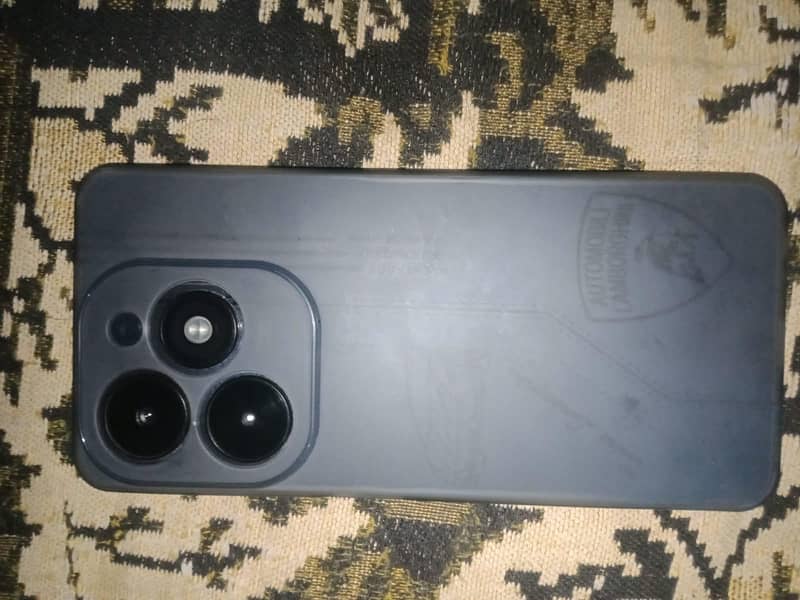 Tecno Spark 20 0
