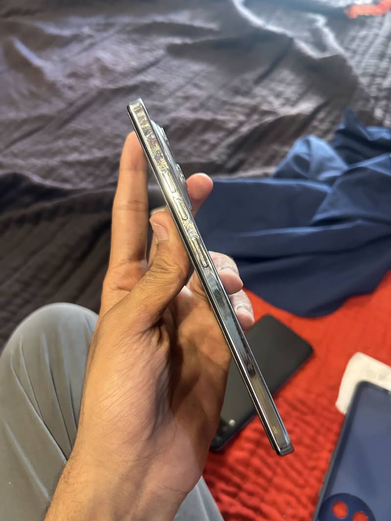 Tecno SPARK 30 Pro transform edition 1