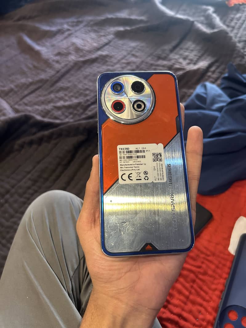 Tecno SPARK 30 Pro transform edition 2