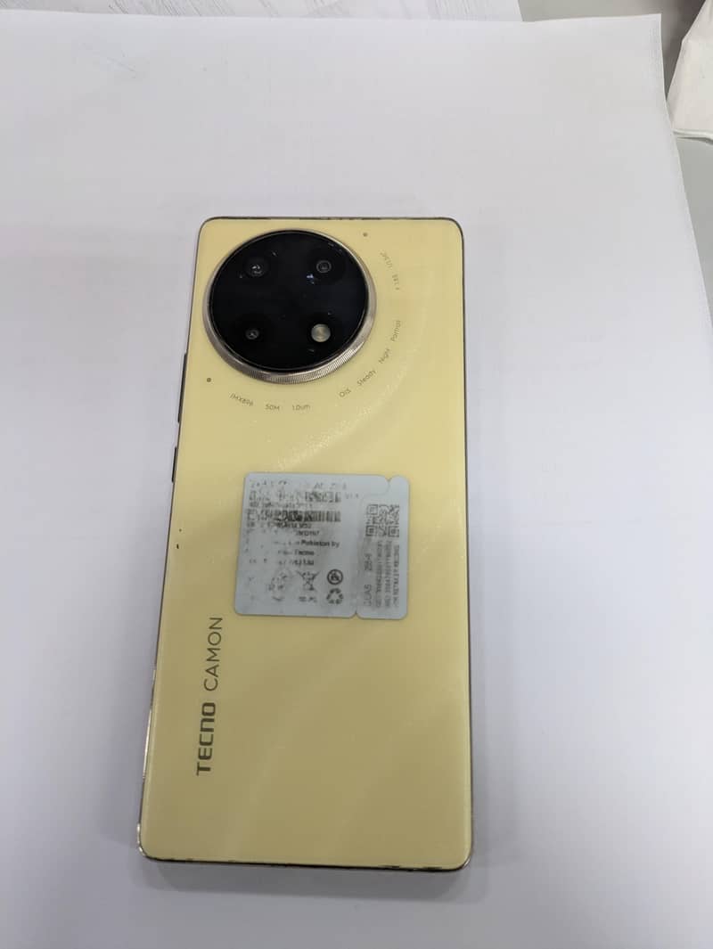 Tecno CAMON 30S 3