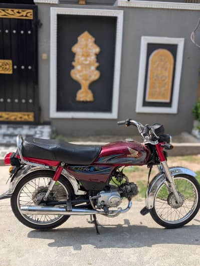 CD 70 Bike | 2024 model register | red color