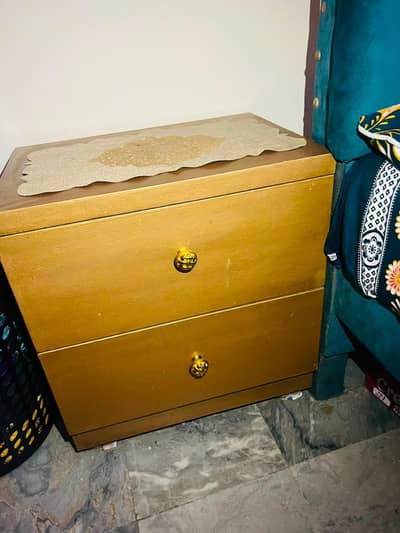 Bed, Side 2 Tables, Dressing Table, Coffee Sett with 2 chairs