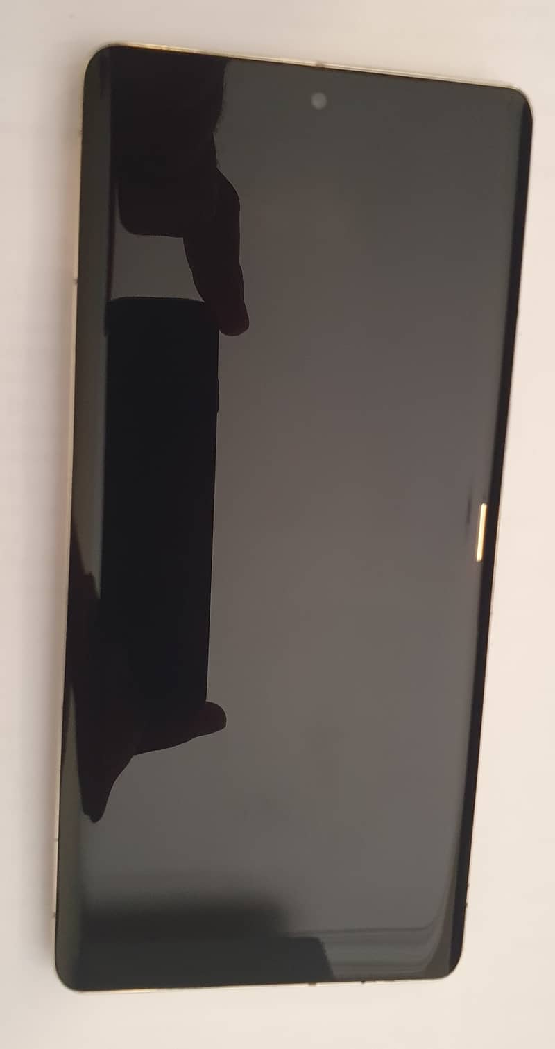 Google Pixel 7 Pro 6