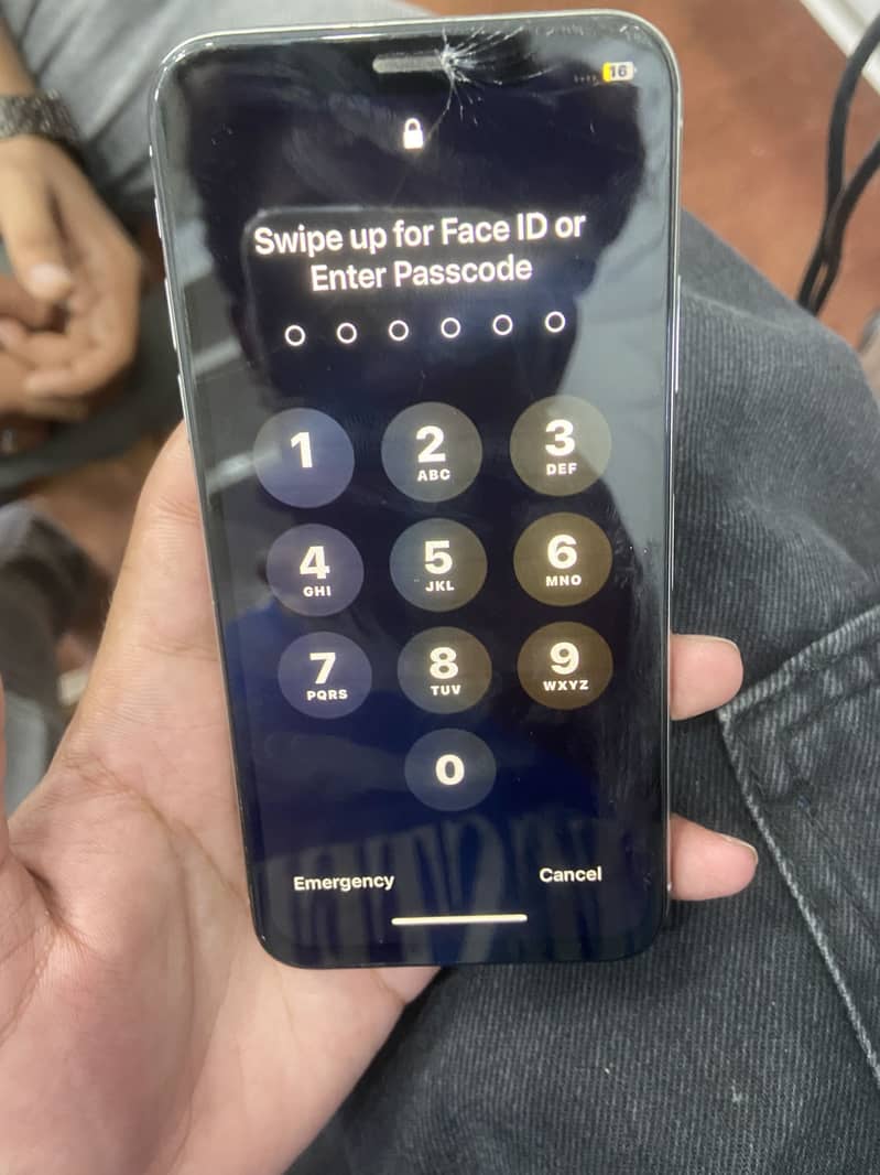Apple iPhone X 1
