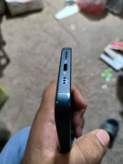 Apple iPhone 14