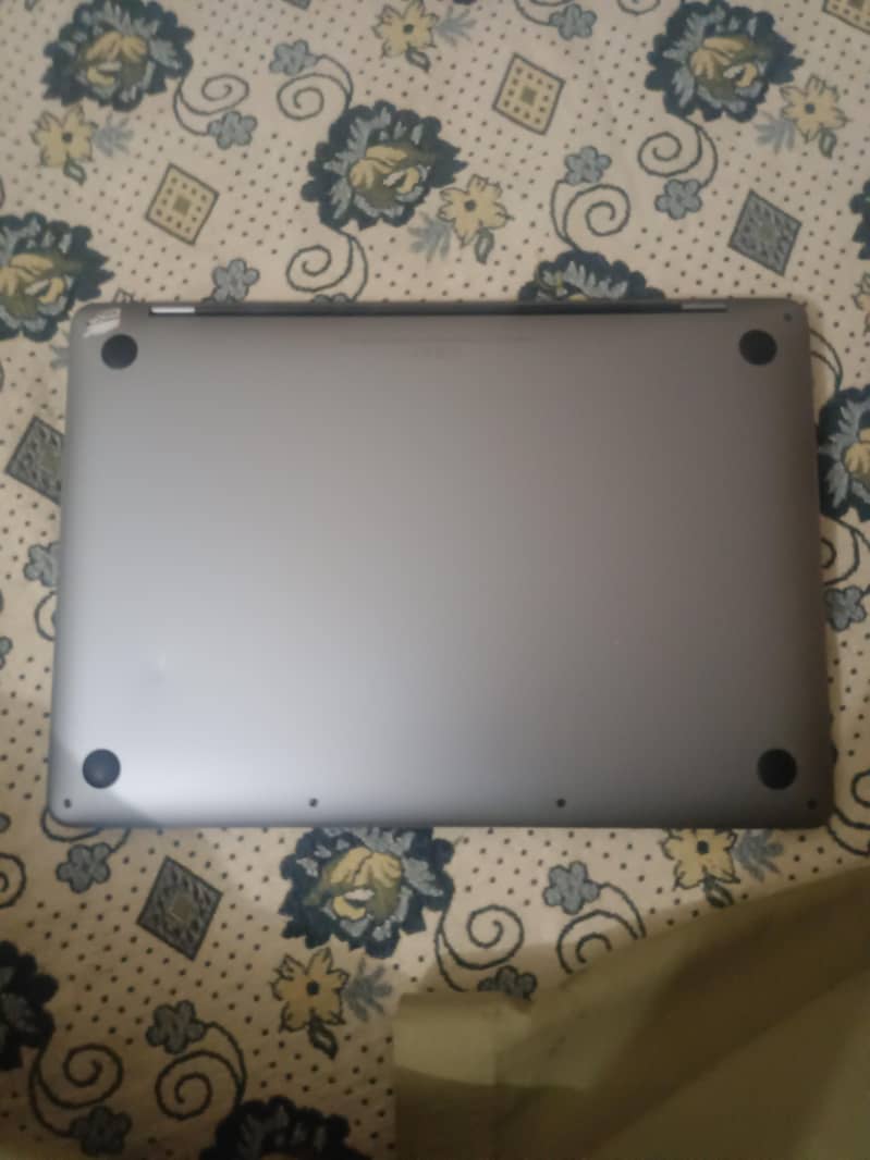 MacBook pro M1 3