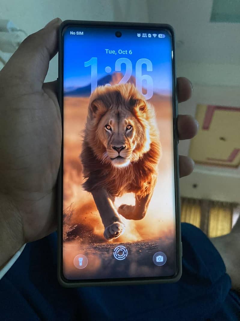 Tecno CAMON 40 Pro 1