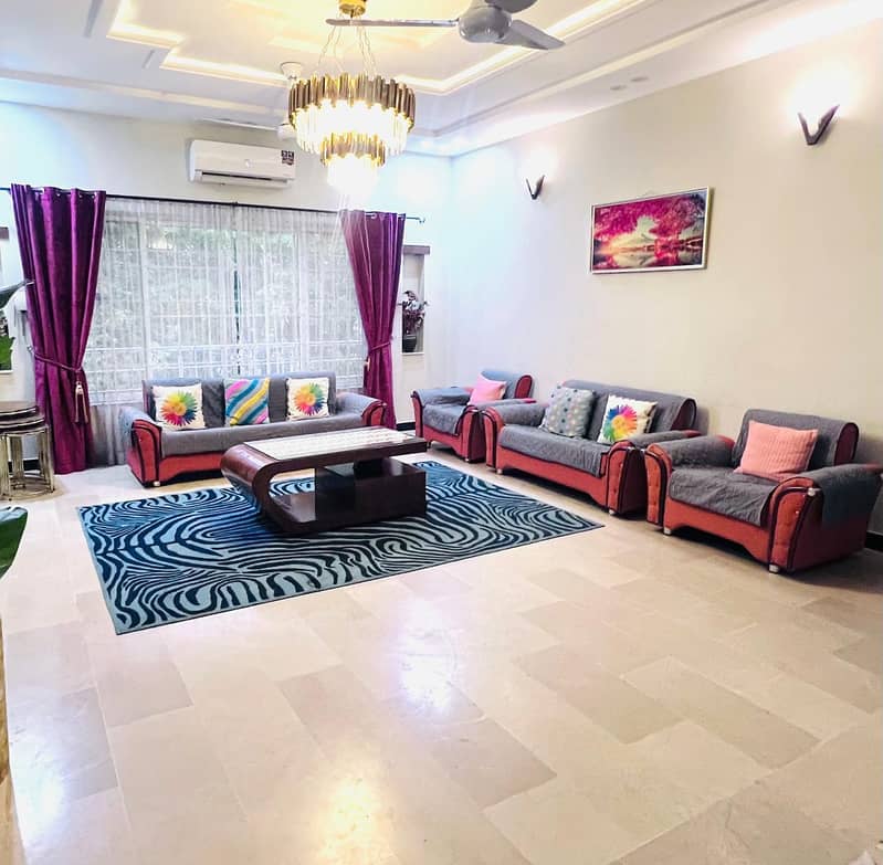 sofa with center table 0