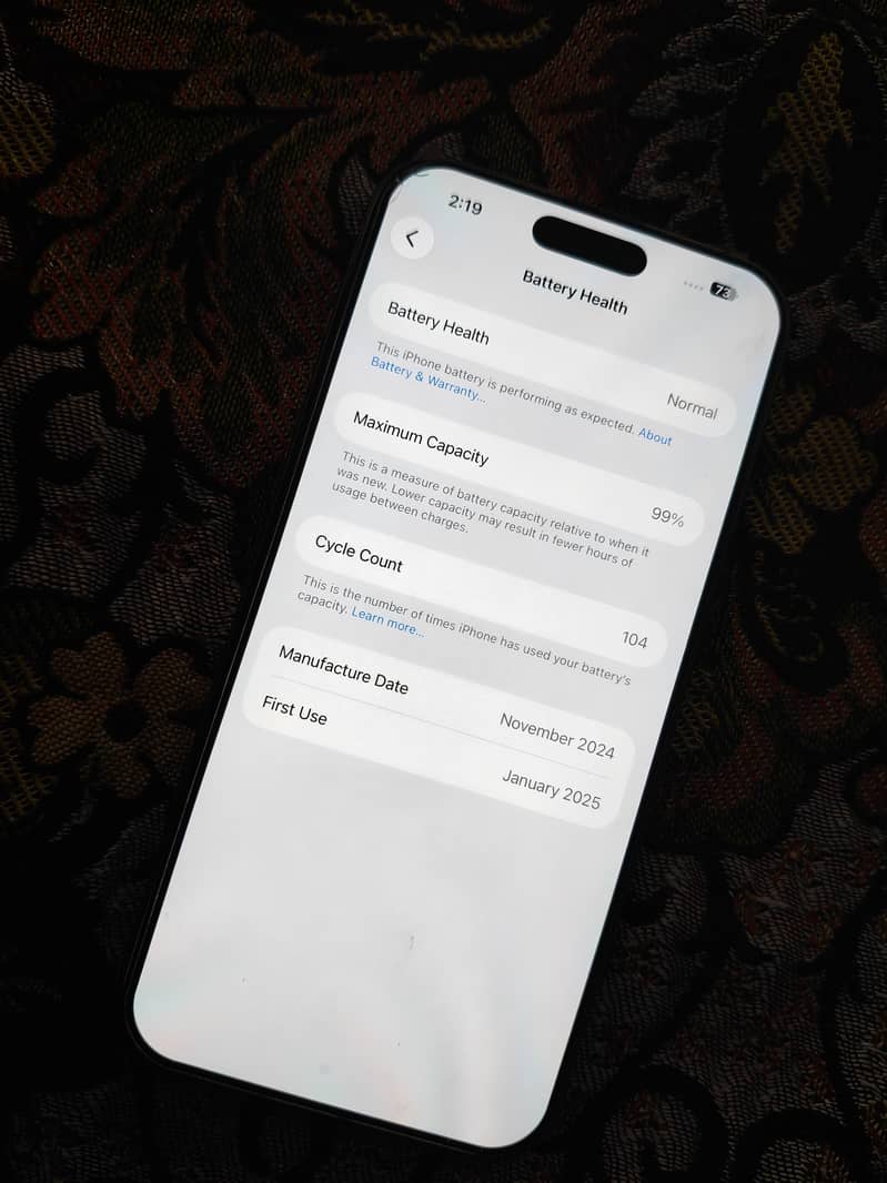 Apple iPhone 16 Pro Max 0