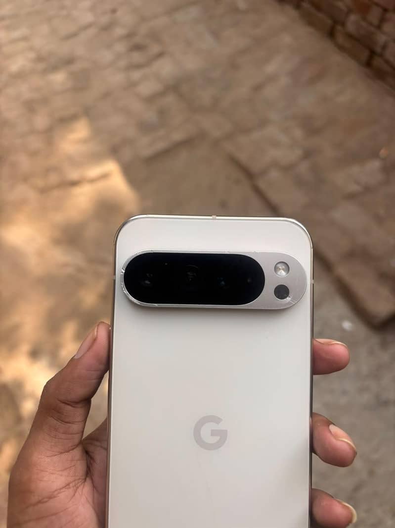 Google Pixel 10 Pro 9.10 condition 2