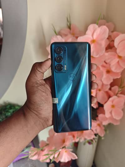 moto edge 5g uw official approved