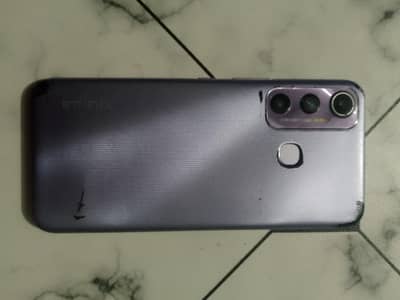 Infinix Hot 11