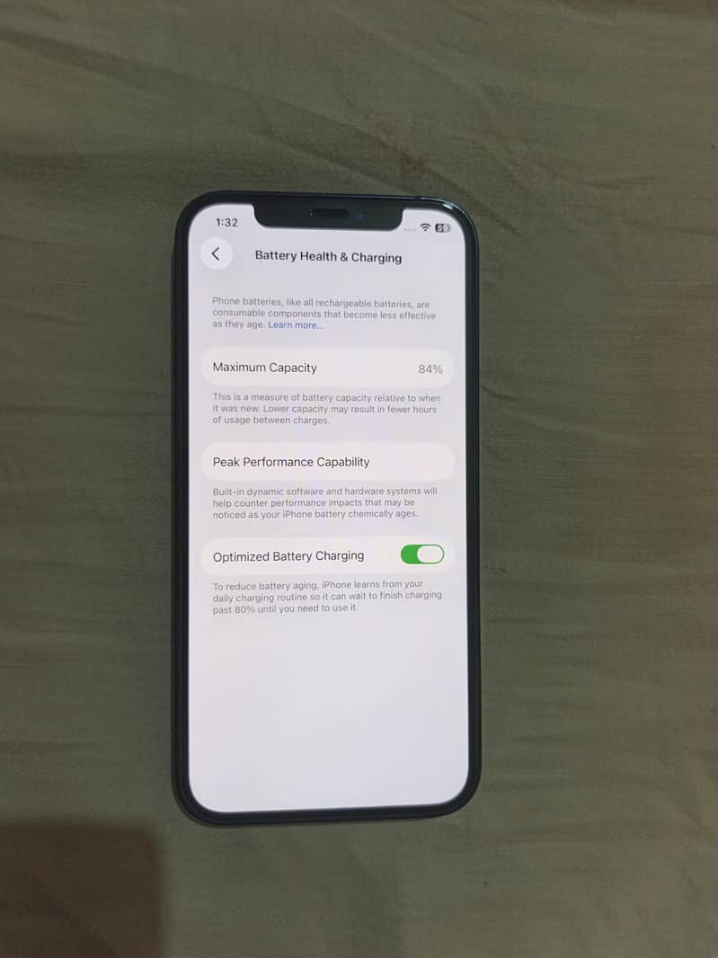 Apple iPhone 12 2