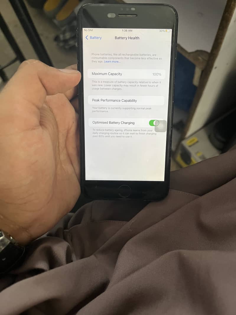 Apple iPhone 7 Plus 4