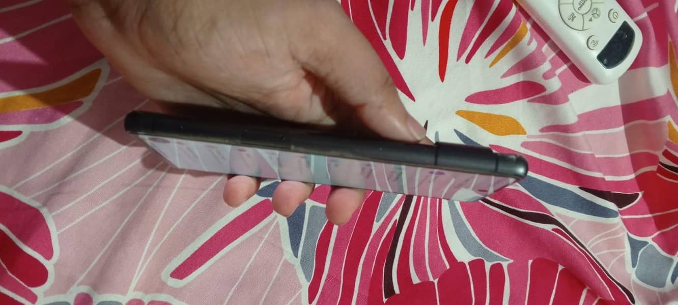 Google Pixel 7 4
