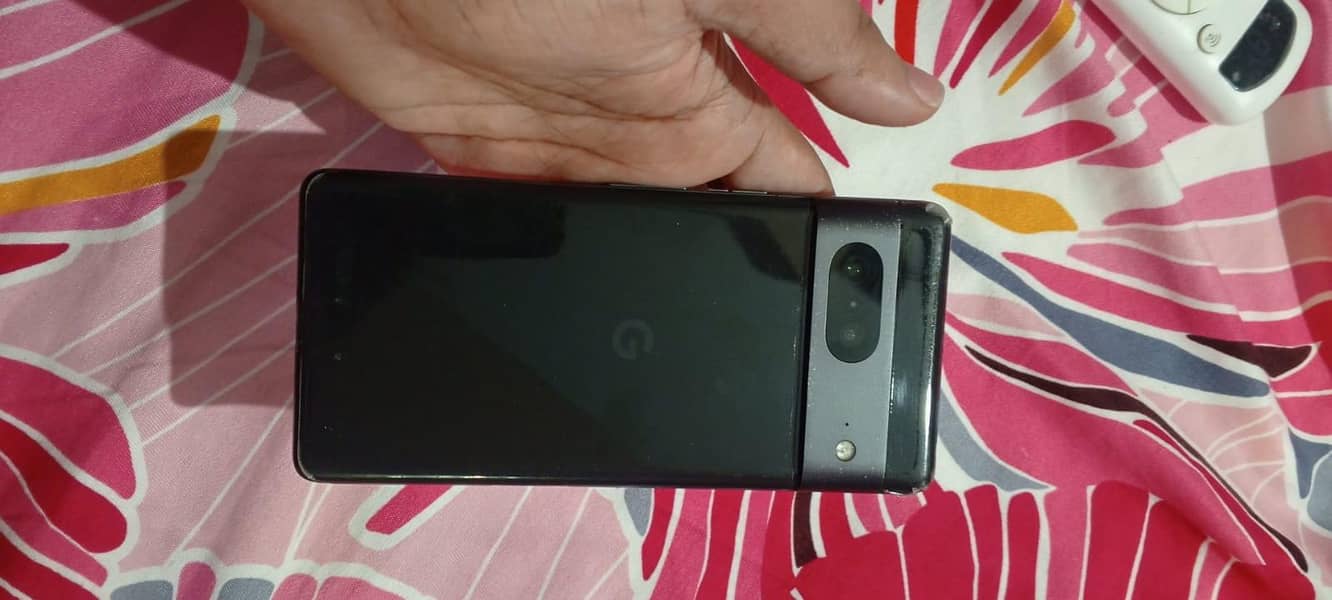 Google Pixel 7 5