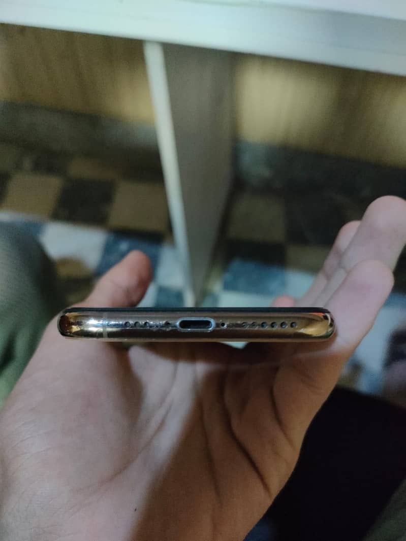 Apple iPhone XS 2