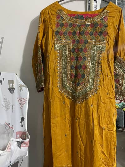 Women Dress –Never worn– Excellent Condition