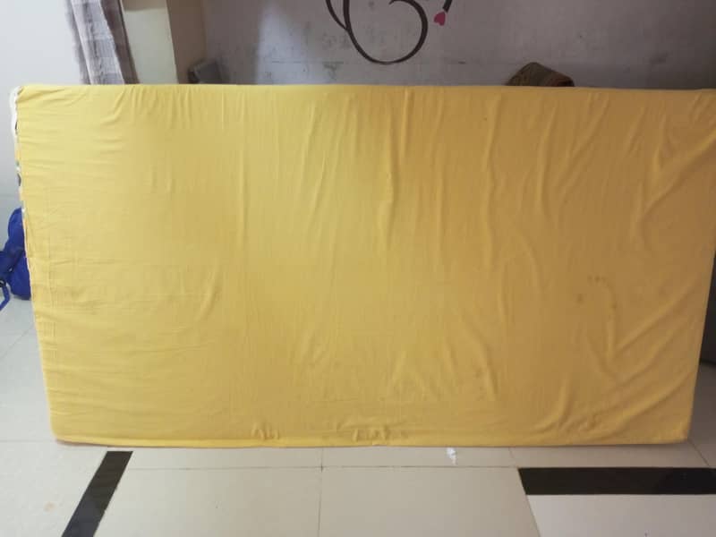 mattress 0