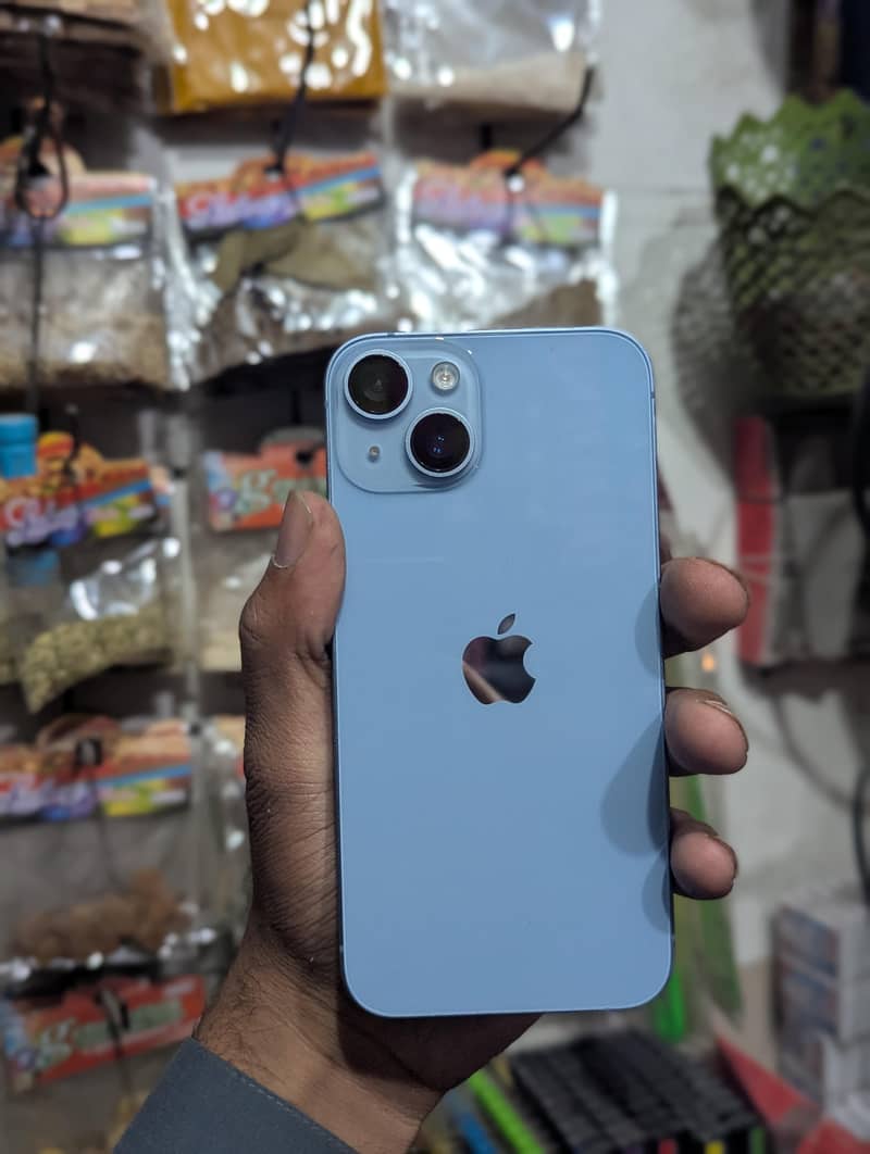 Apple iPhone 14 1