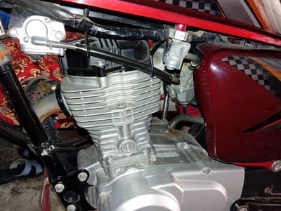 CG125