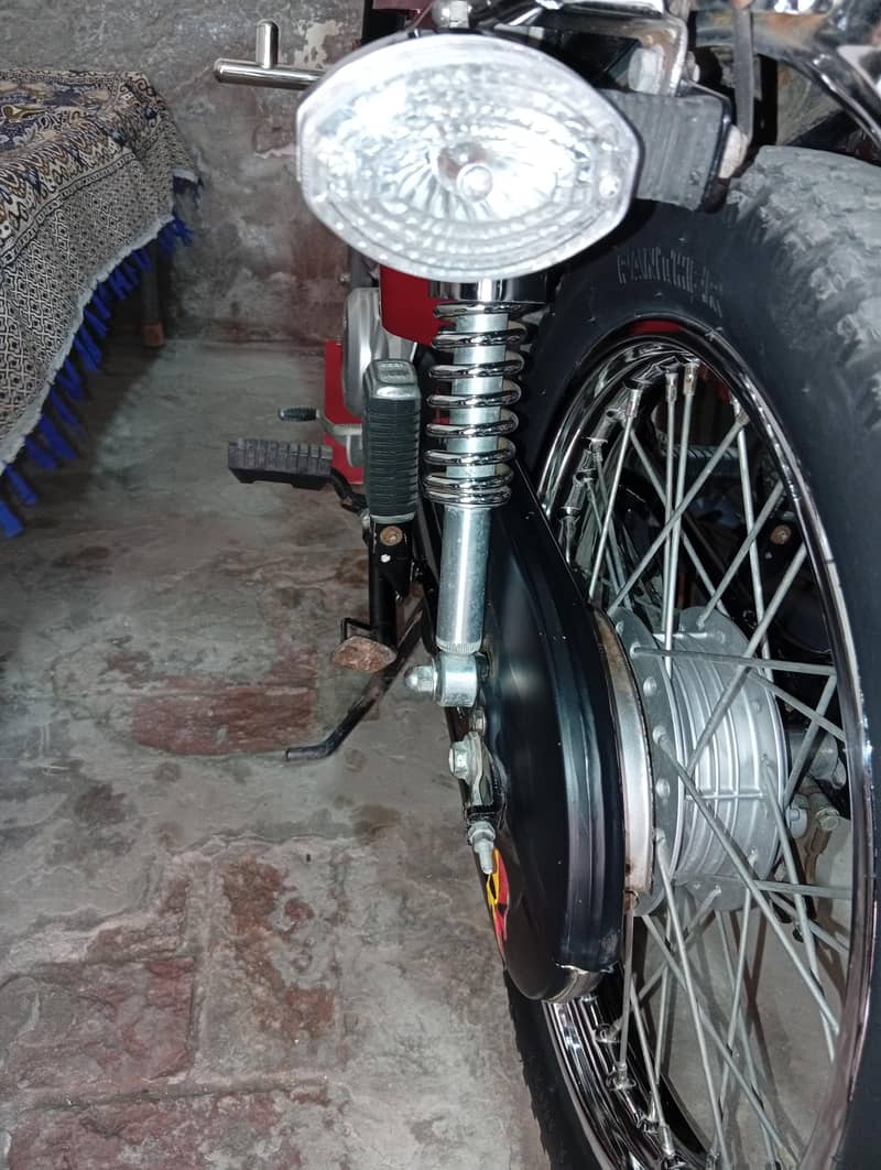 CG125 10