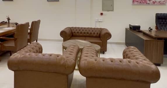 Urgent Sale Beautiful Sofa Set 4 seater Home and Office Use