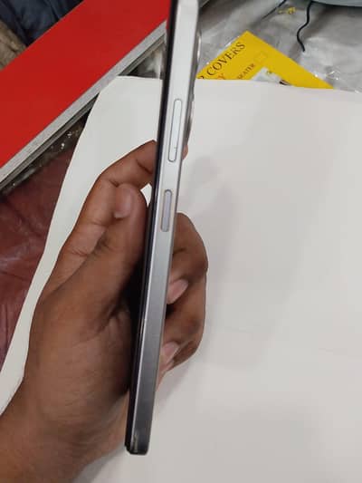 Infinix smart 9hd