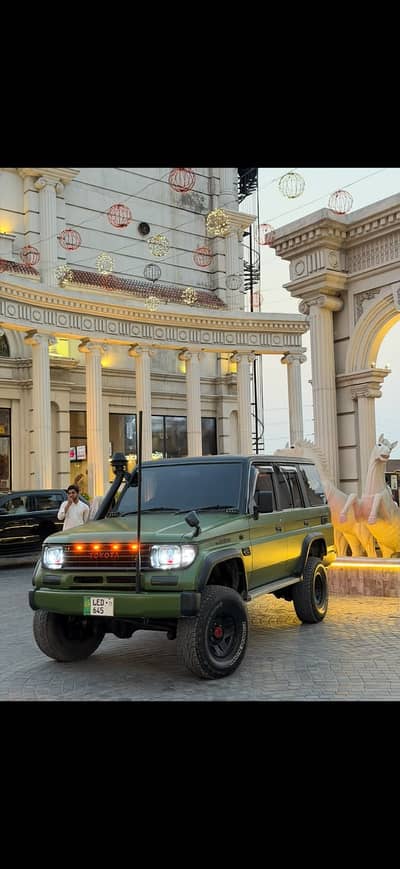 Toyota Land Cruiser 1995